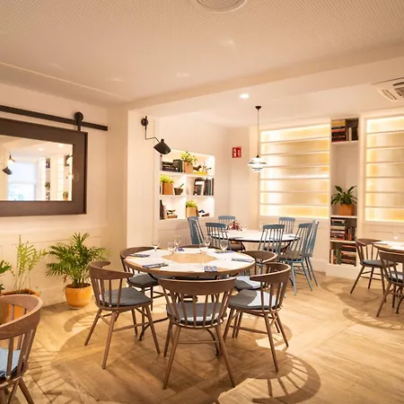 Gran Flamingo-adults Only Older 18 Years Old