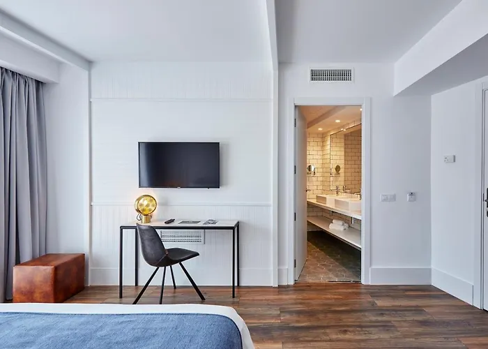 Gran Flamingo-adults Only Older 18 Years Old 4*