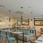 Gran Flamingo-adults Only Older 18 Years Old Λορέτ Ντε Μαρ