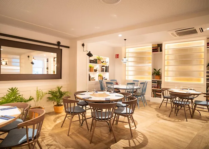 Gran Flamingo-adults Only Older 18 Years Old