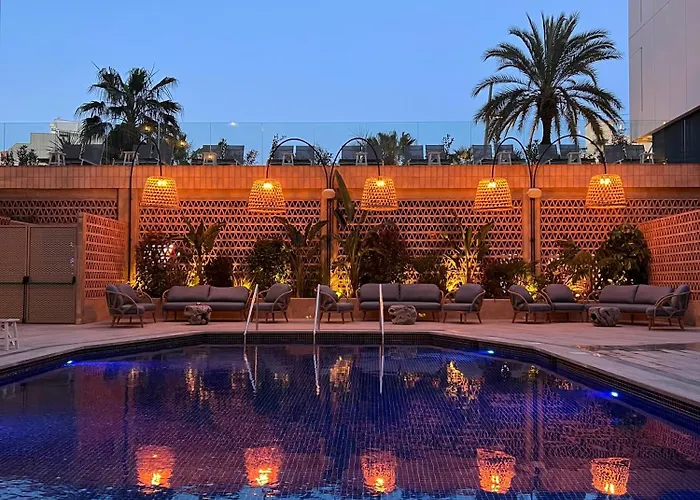 Gran Flamingo-adults Only Older 18 Years Old