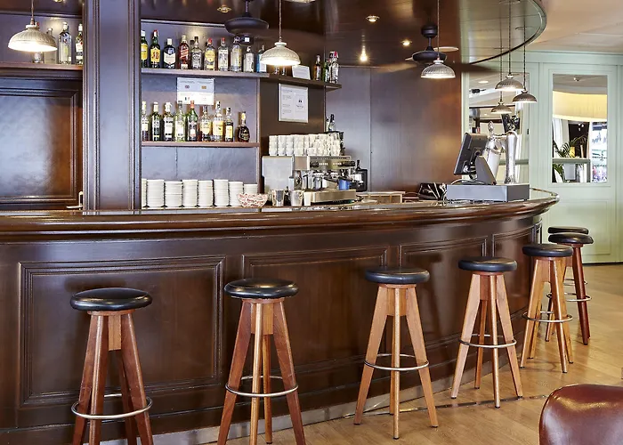 Gran Flamingo-adults Only Older 18 Years Old