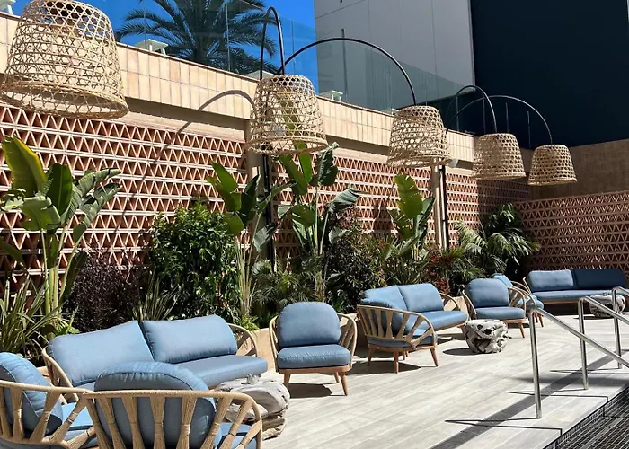 Gran Flamingo-adults Only Older 18 Years Old יורט דה מאר